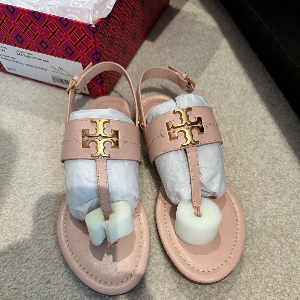Tory Burch thong sandal light pink brushed gold hardware